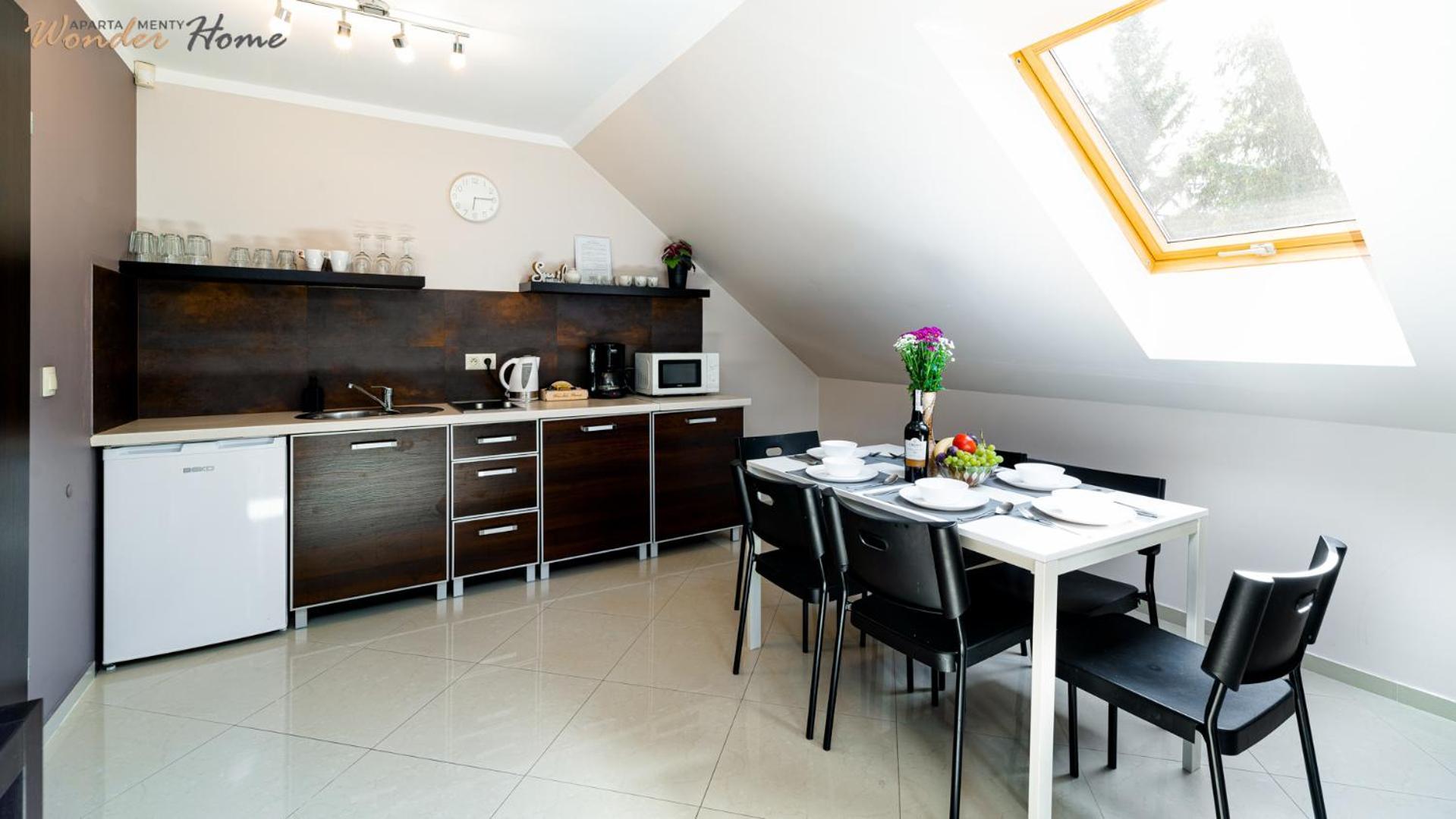 Apartamenty Czerwony Dworek - Duzy Teren Zielony, Plac Zabaw, Miejsce Na Grilla I Staw Z Mozliwoscia Wedkowania, Boisko Myslakowice Exterior photo